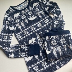 Old Navy Blue and White Patterned Pajamas